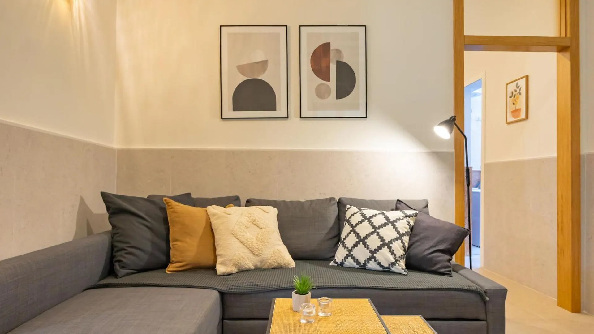 Modern Spacious Apartment Central Of Seville 0*,  Spain
